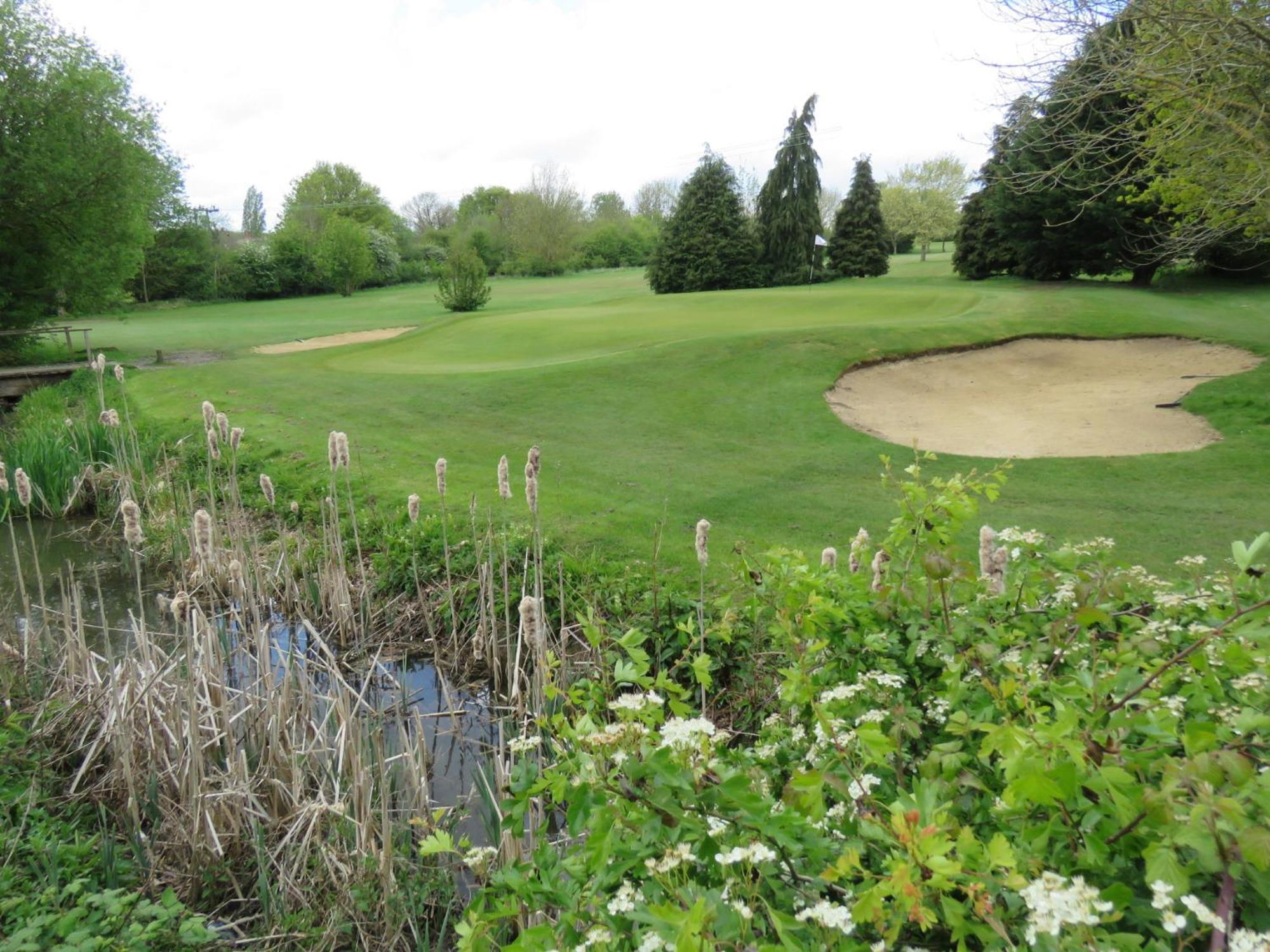 Manor Of Groves Hotel, Golf & Health Club Собриджворт Экстерьер фото