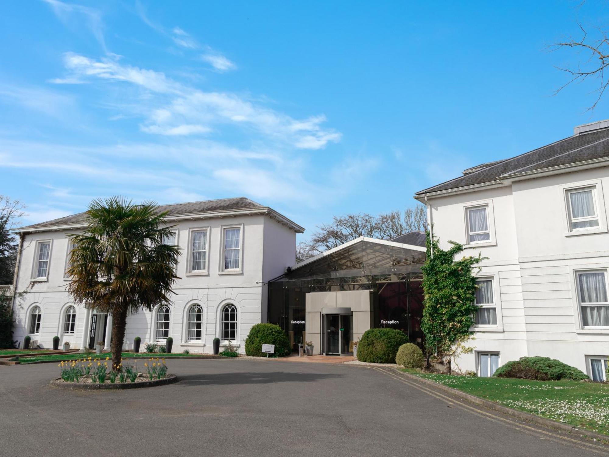 Manor Of Groves Hotel, Golf & Health Club Собриджворт Экстерьер фото